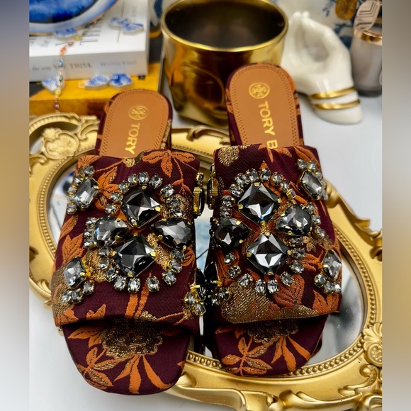 🆕 TORY BURCH 🧿NWOT Martine Jacquard Mid-Heel Slide, Burgundy Black Diamond Sz7 - Picture 3 of 16